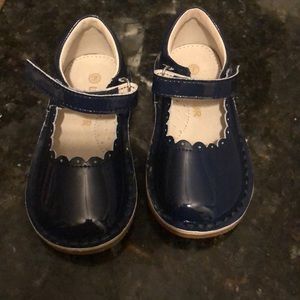 Excellent condition navy blue patent leather Mary Janes